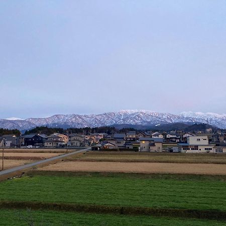 Hotel Kintarou Onsen à Uozu Extérieur photo