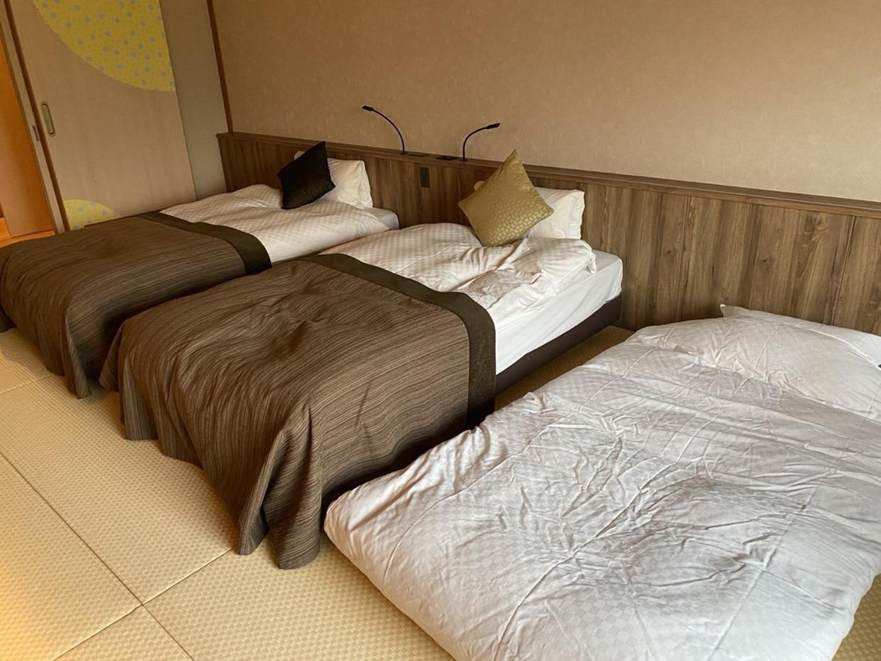Hotel Kintarou Onsen à Uozu Extérieur photo