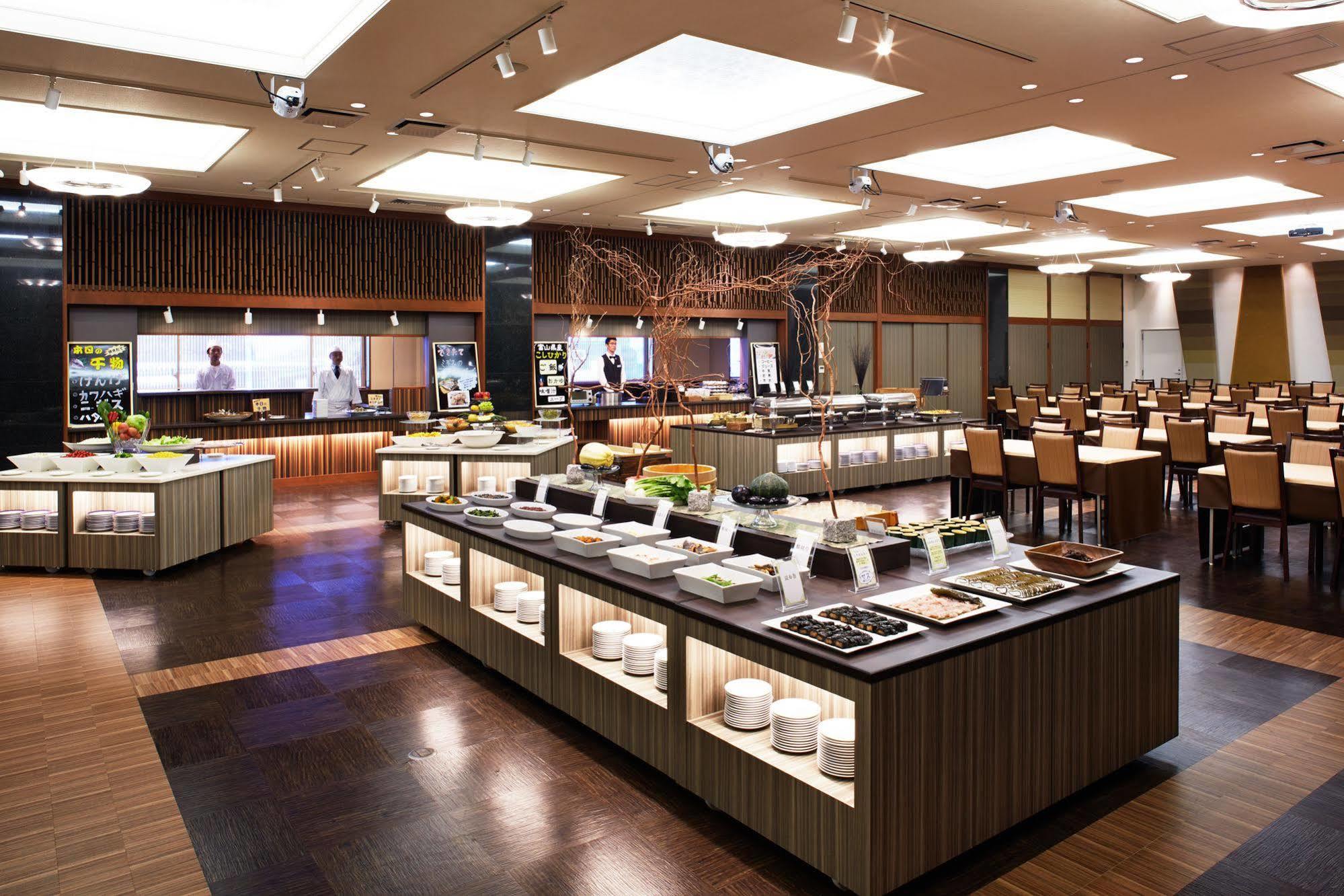 Hotel Kintarou Onsen à Uozu Extérieur photo