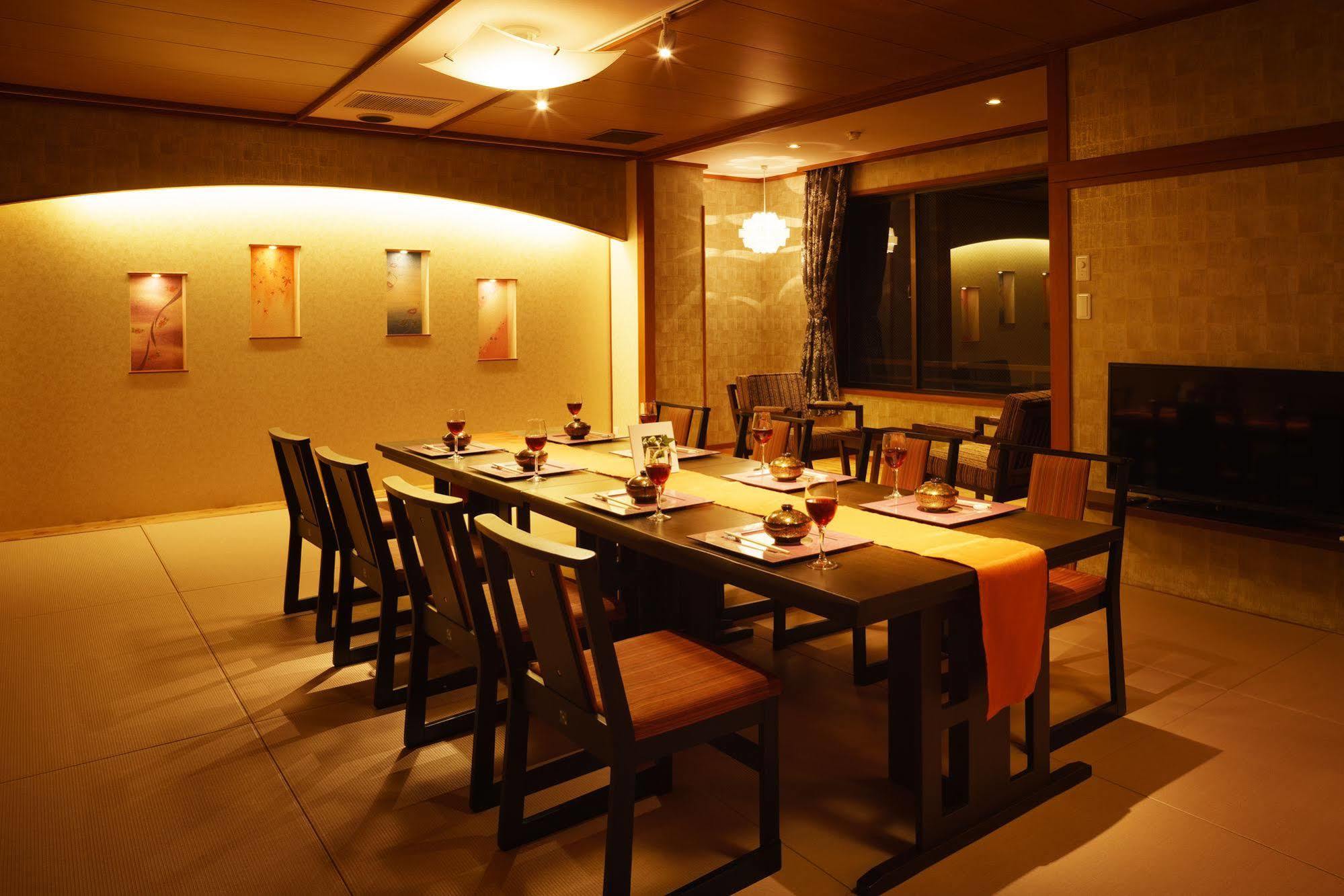 Hotel Kintarou Onsen à Uozu Extérieur photo