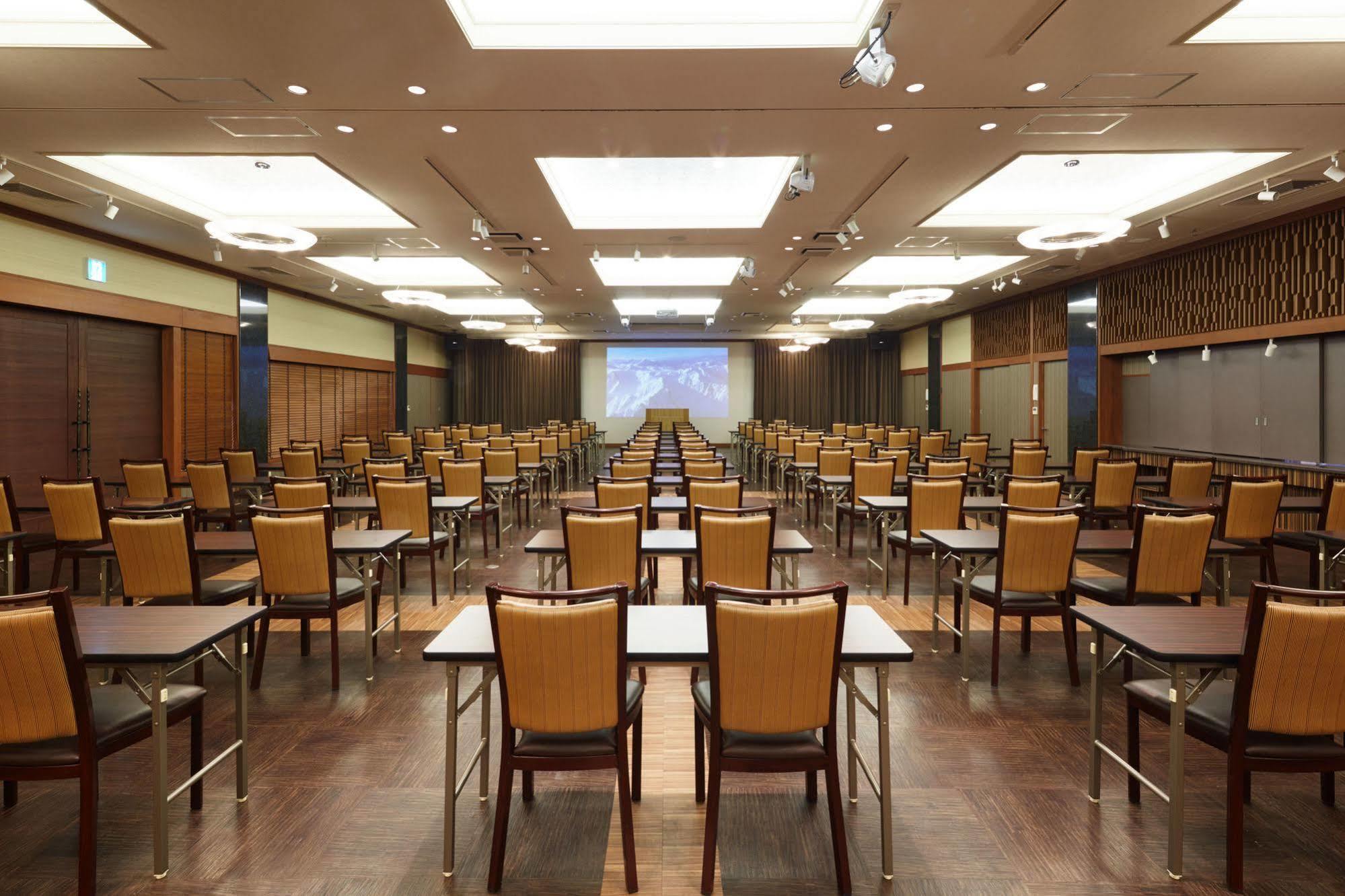 Hotel Kintarou Onsen à Uozu Extérieur photo